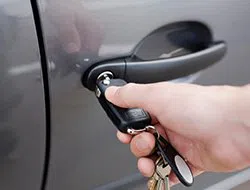 Sarasota Locksmith Service Sarasota, FL 941-467-3106 Sarasota Locksmith Service Sarasota, FL 941-467-3106 - auto-side